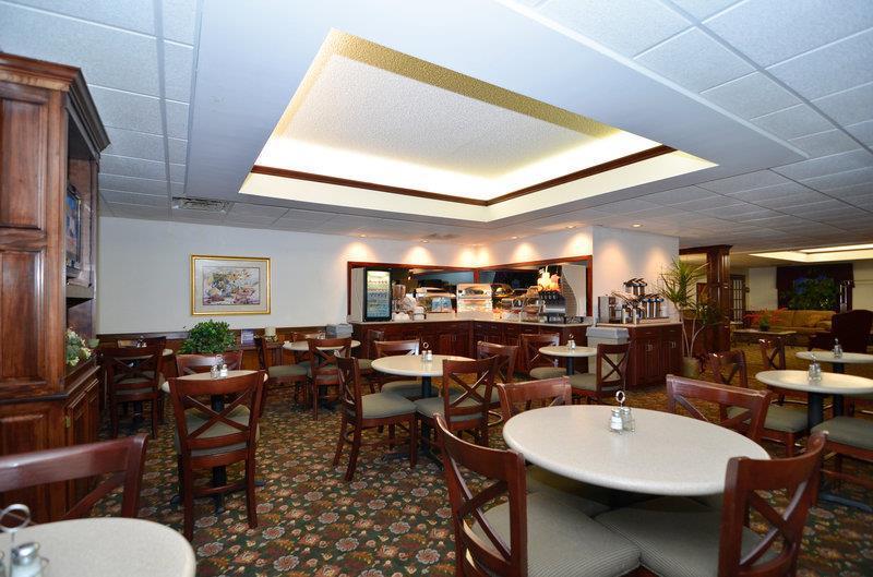 Baymont By Wyndham Madisonville Restaurante foto